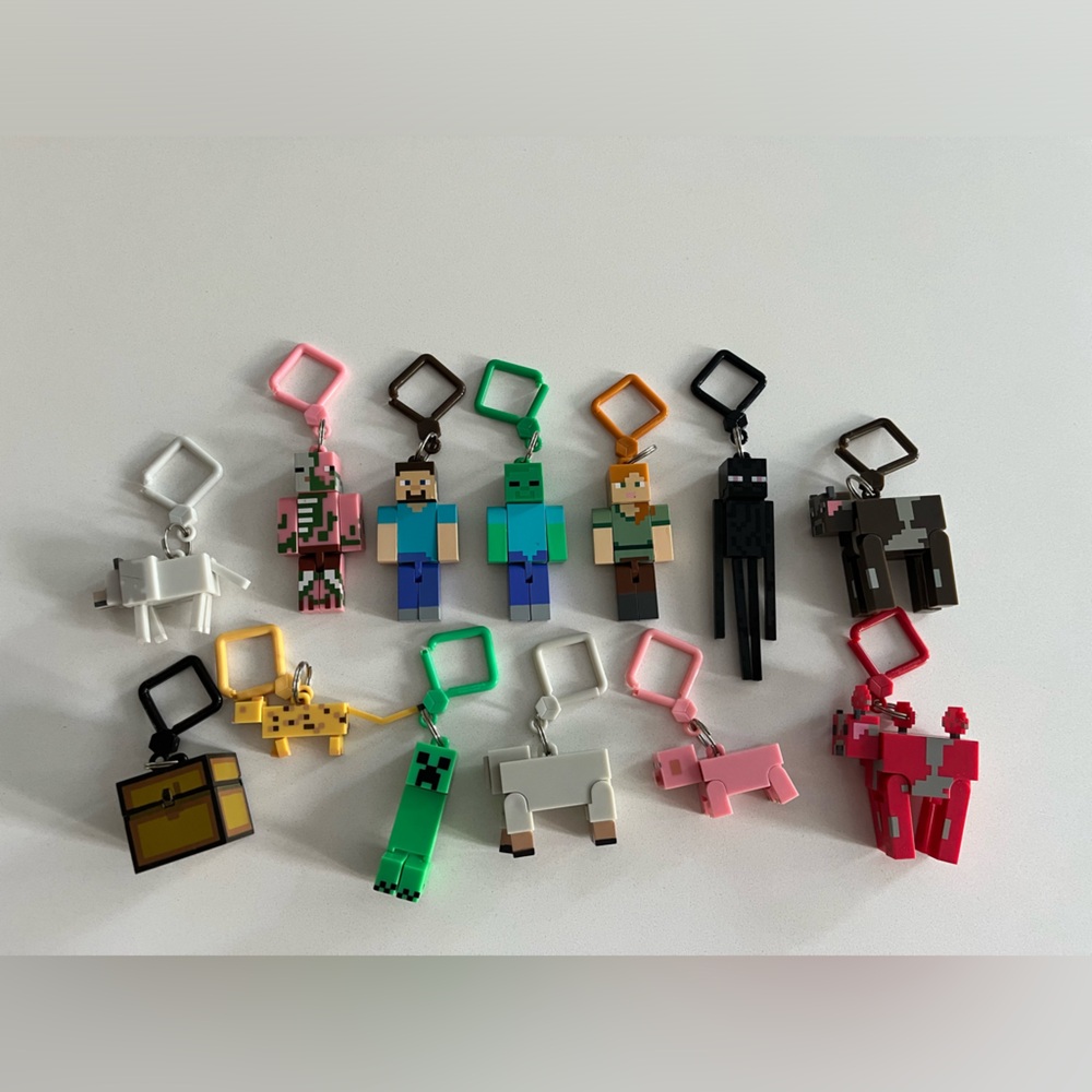 Minecraft Action Figure Keychain Set - Multicolor